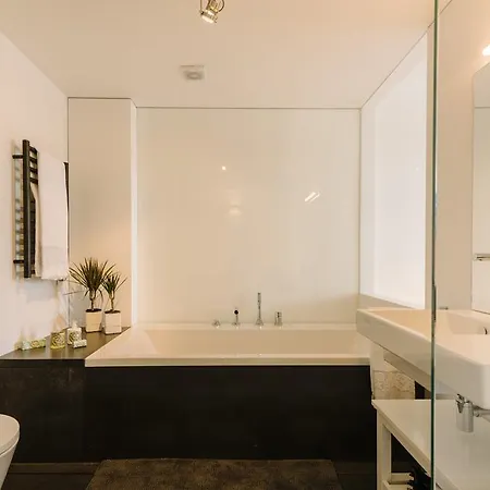 Welcome - Ribeira Negra * Oporto