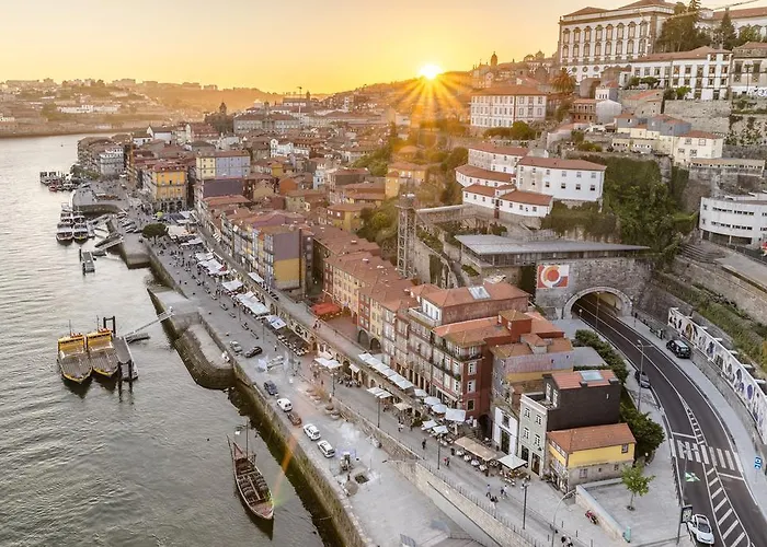 Welcome - Ribeira Negra * Oporto